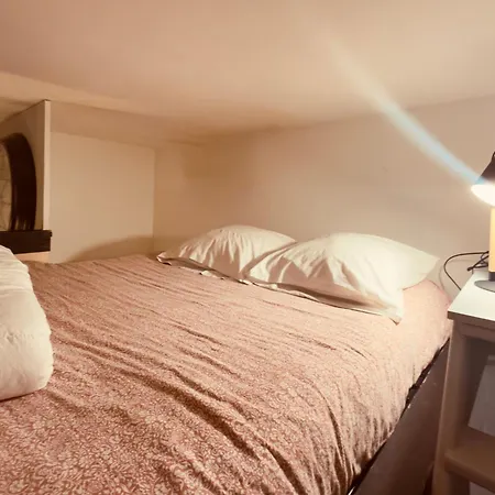 Apartment Picturale Paris